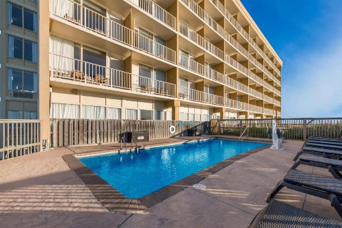 Comfort Inn South Oceanfront - image 49