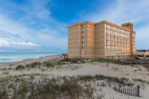 Comfort Inn South Oceanfront - image 5