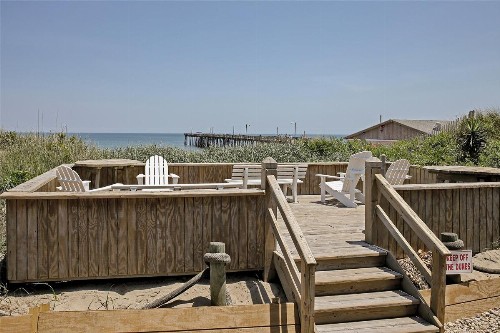 Colonial Inn - image 11