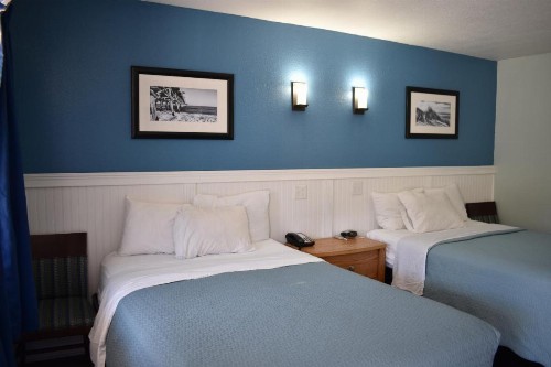 Colonial Inn - image 21
