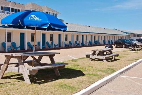 Dolphin Oceanfront Motel - Nags Head - image 7