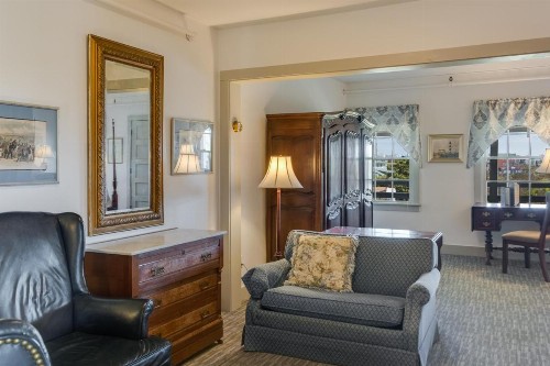 First Colony Inn - image 30