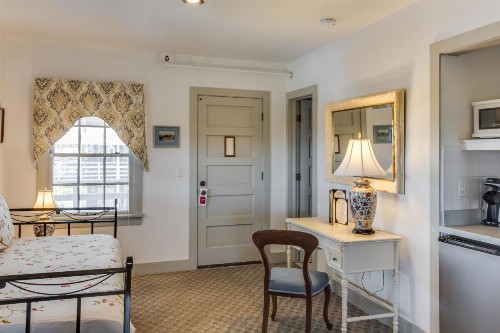 First Colony Inn - image 32