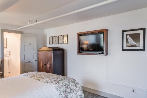 First Colony Inn - image 35
