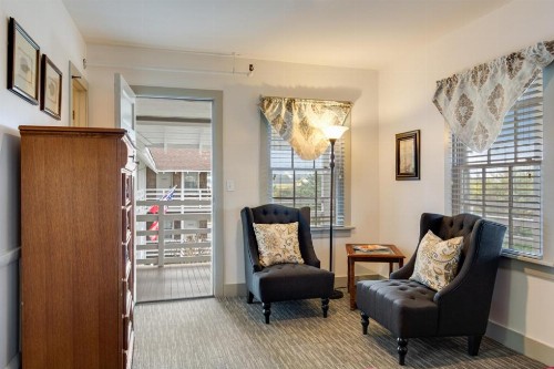 First Colony Inn - image 4