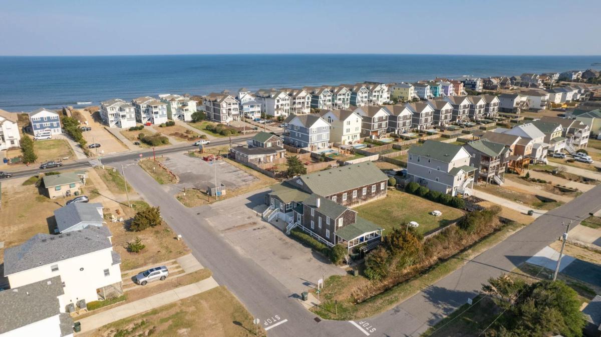 Nags Head Beach Inn - main image