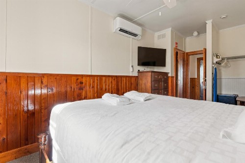 Nags Head Beach Inn - image 19