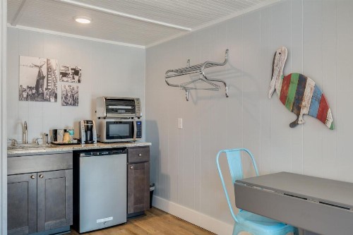 Tar Heel Motel - image 24