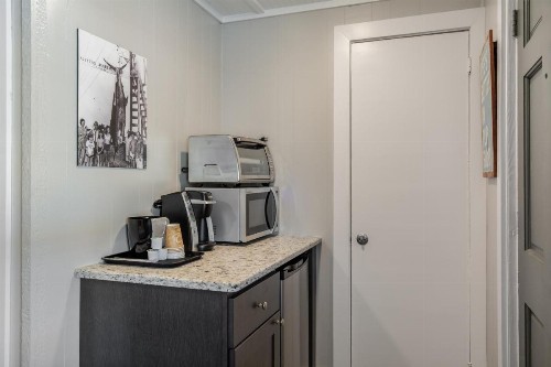 Tar Heel Motel - image 34