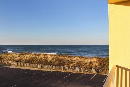 Surf Side Hotel - image 13