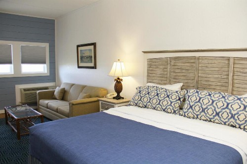 Surf Side Hotel - image 21