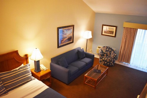 Surf Side Hotel - image 24
