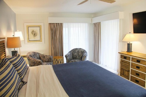 Surf Side Hotel - image 31