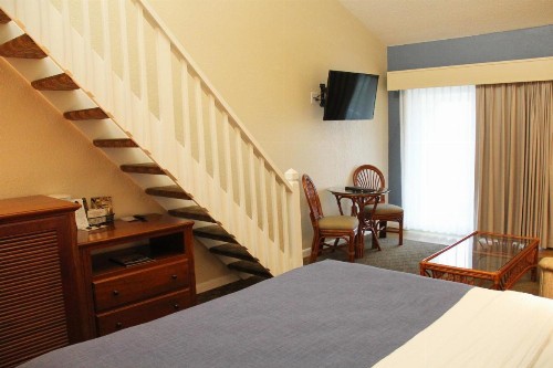 Surf Side Hotel - image 37