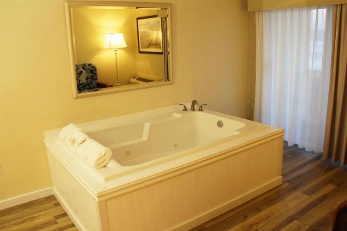 Surf Side Hotel - image 41