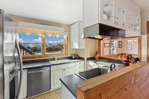 7100 - Pelican Oasis - image 5