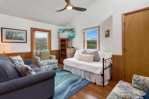 6013 - Surf Shack - image 7