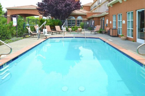 Hilton Garden Inn Napa - image 16