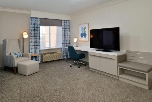 Hilton Garden Inn Napa - image 30