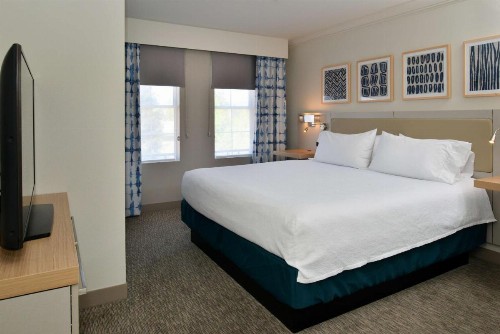 Hilton Garden Inn Napa - image 35