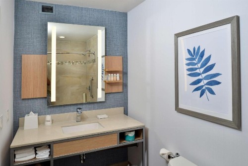 Hilton Garden Inn Napa - image 45
