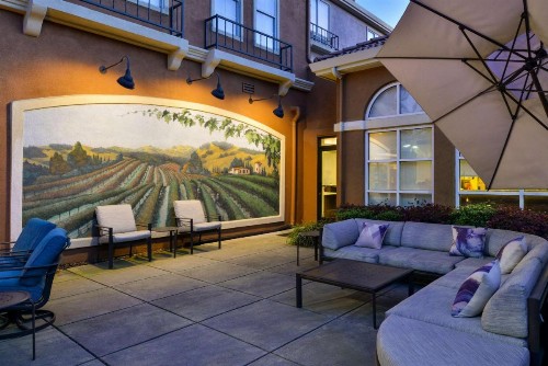 Hilton Garden Inn Napa - image 5