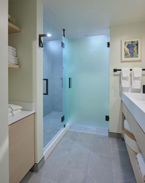 Embassy Suites Napa Valley - image 8