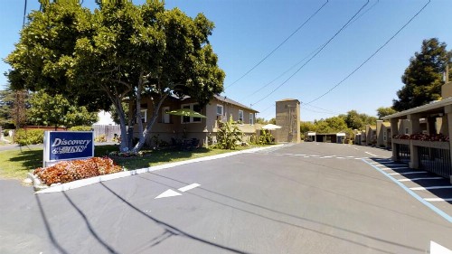 Napa Discovery Inn - image 10