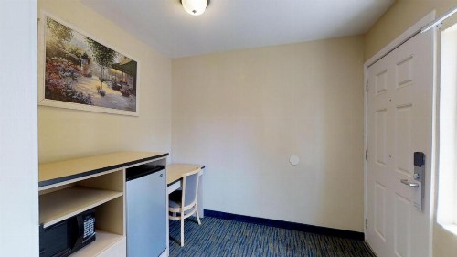 Napa Discovery Inn - image 23