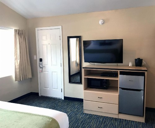 Napa Discovery Inn - image 35