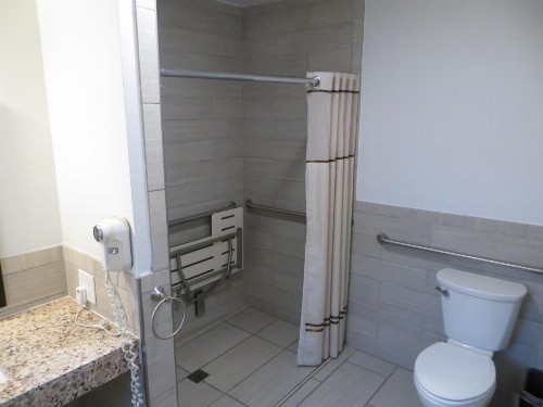 Napa Discovery Inn - image 38