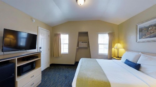 Napa Discovery Inn - image 8