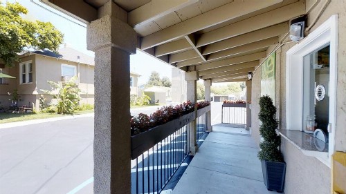 Napa Discovery Inn - image 9