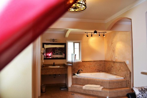 Chardonnay Lodge - image 19