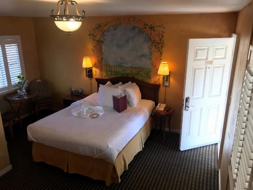 Chardonnay Lodge - image 45