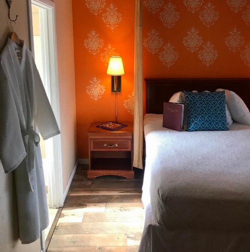 Chardonnay Lodge - image 7