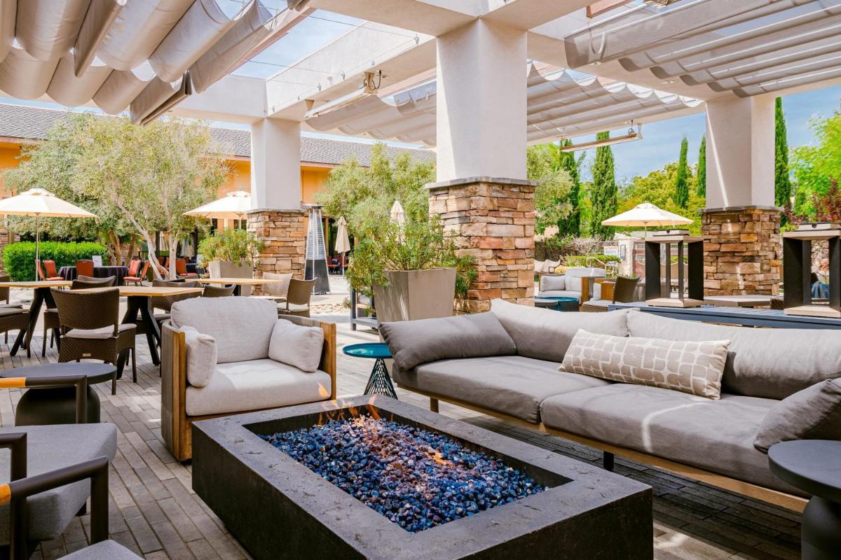 Marriott Napa Valley Hotel & Spa - image 7
