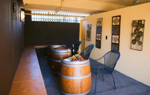 Napa Valley Hotel & Suites - image 21