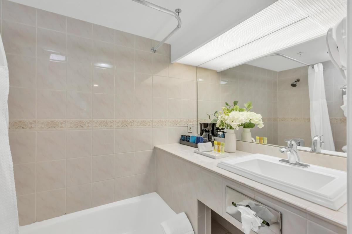Napa Valley Hotel & Suites - image 3