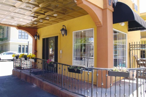 Napa Valley Hotel & Suites - image 38