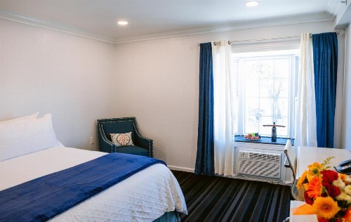 Napa Valley Hotel & Suites - image 39