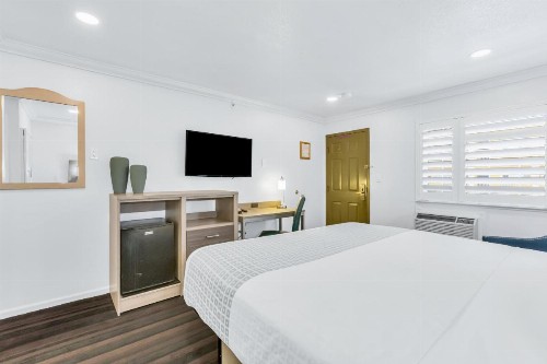 Napa Valley Hotel & Suites - image 44