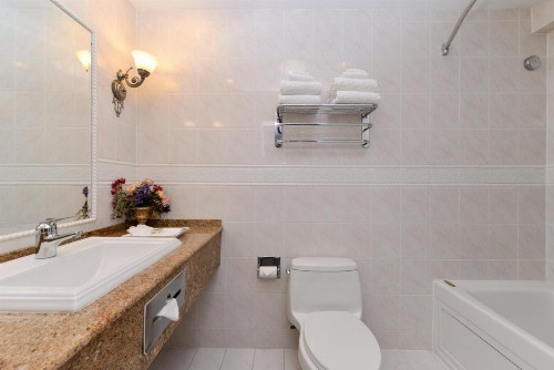 Napa Valley Hotel & Suites - image 46