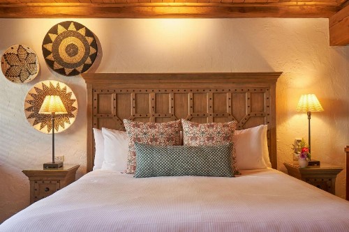 Rancho Caymus Inn - image 33
