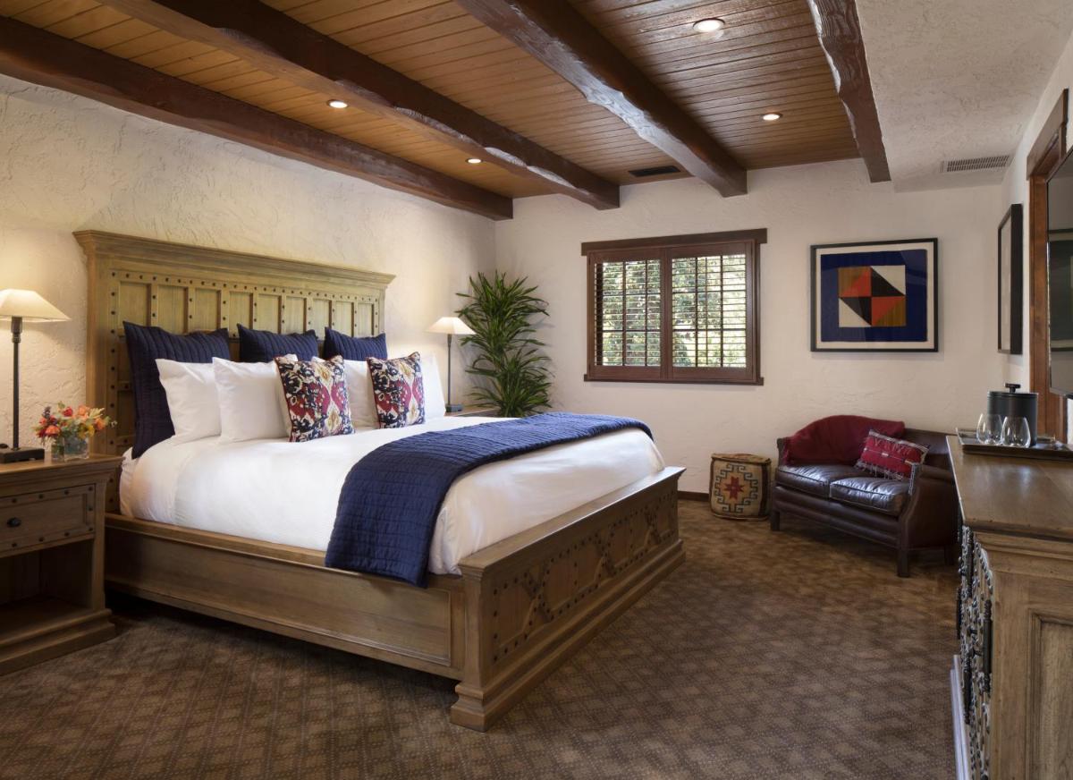 Rancho Caymus Inn - image 6
