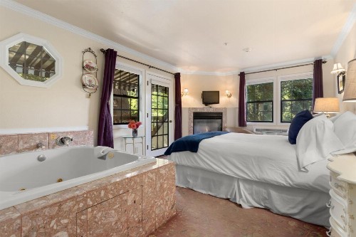 Candlelight Inn Napa Valley - image 6