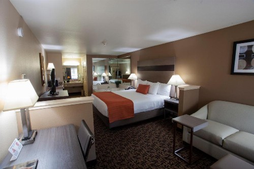 Hawthorn Suites by Wyndham Napa Valley - image 24