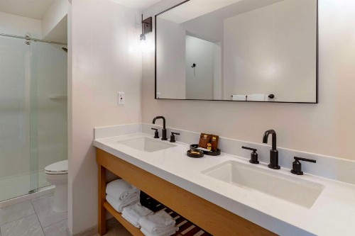 Best Western Plus Inn at the Vines - image 17
