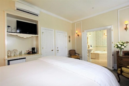 The Napa Inn - image 28