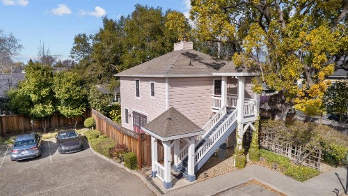 Hennessey House Bed and Breakfast - image 22